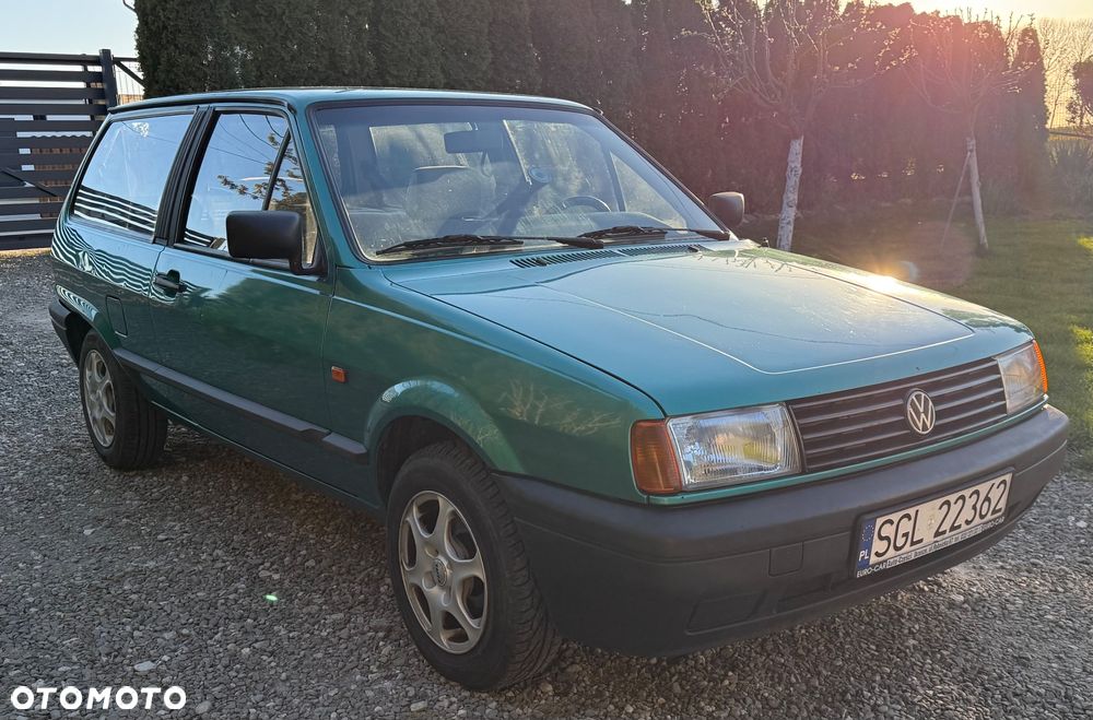 Volkswagen Polo 1.0 CL - 2