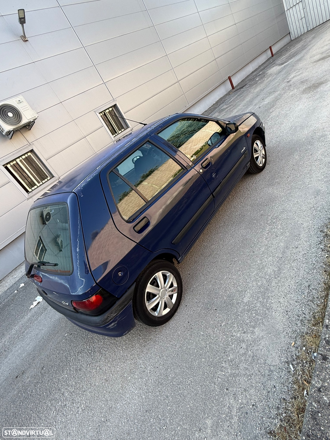 Renault Clio 1.2 Oasis - 2