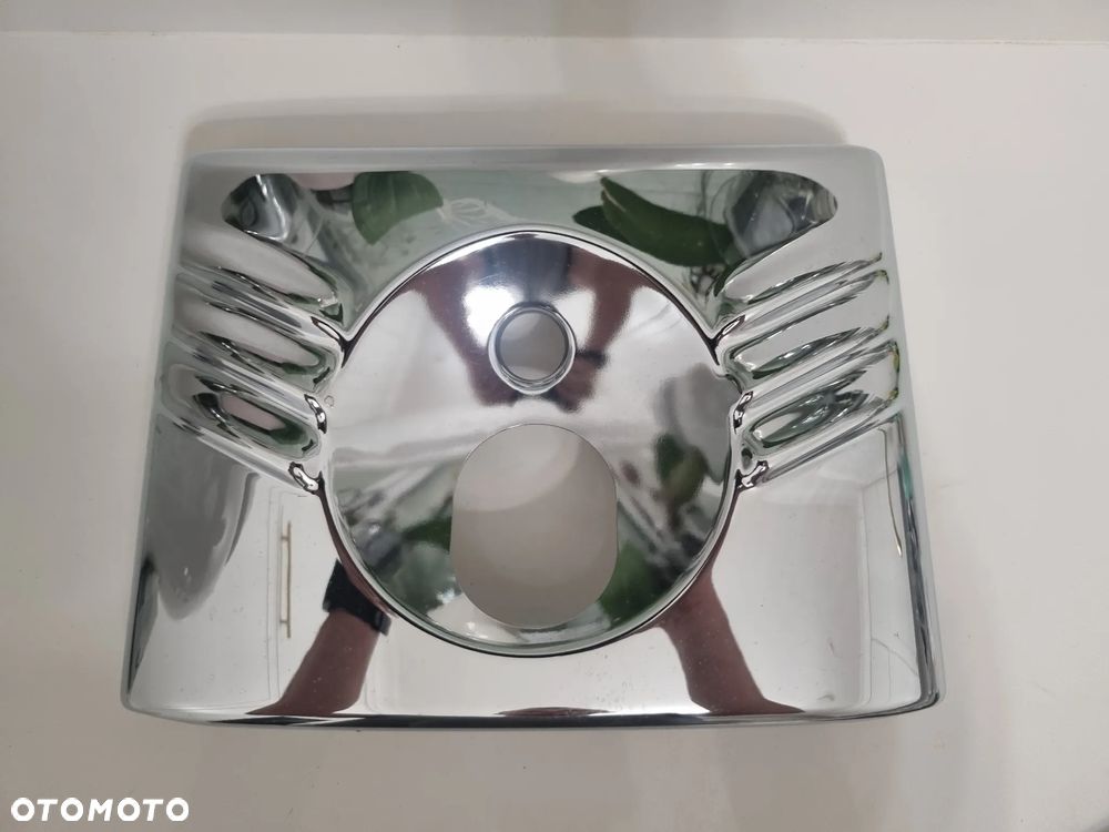 Osłona pod Lampę Harley Softail FLSTF Obudowa Lag 67982-07 - 1