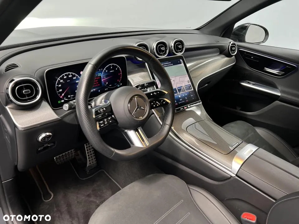 Mercedes-Benz GLC - 9