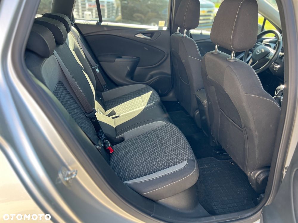 Opel Astra - 10