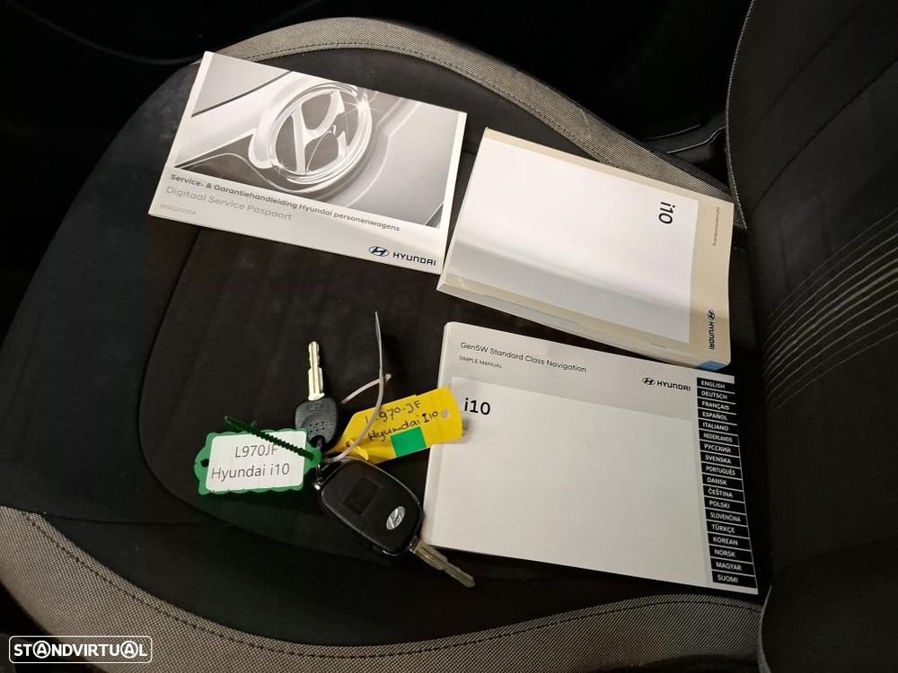 Hyundai i10 - 11