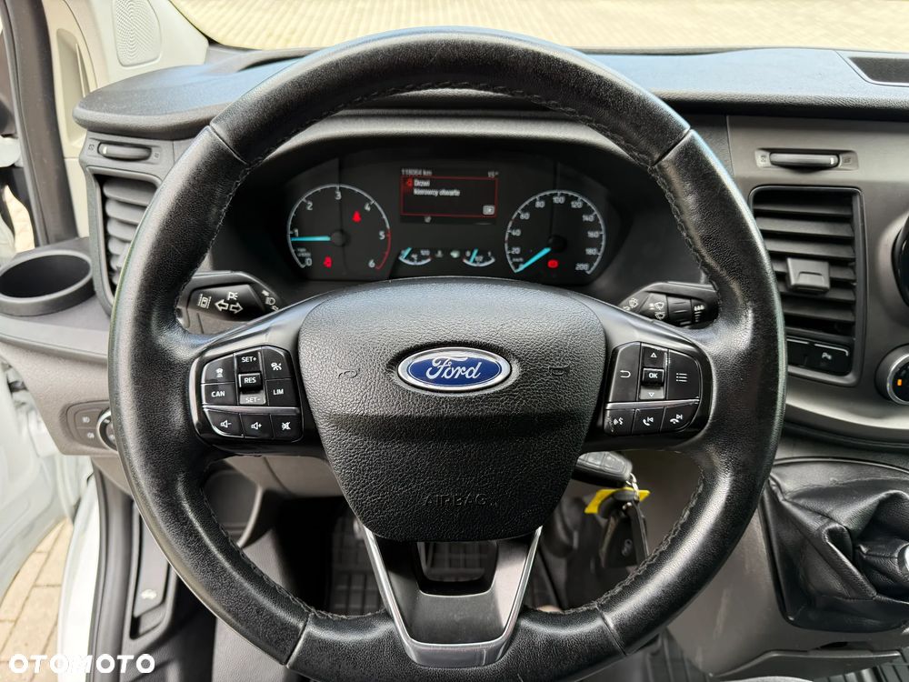 Ford TRANSIT CUSTOM - 21