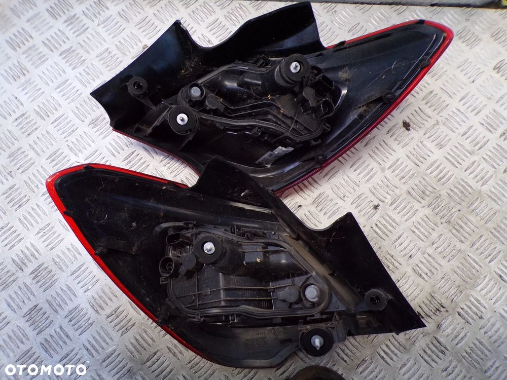 OPEL CORSA E Z40R 5D KLAPA ZDERZAK BŁOTNIK LEWY PRAWY TYŁ PAS WANNA LAMPA LEWA PRAWA BELKA OŚ ZAWIESZENIA - 9