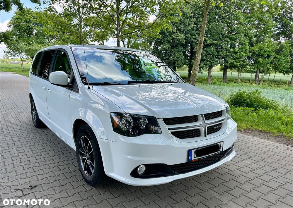 Dodge Grand Caravan - 15