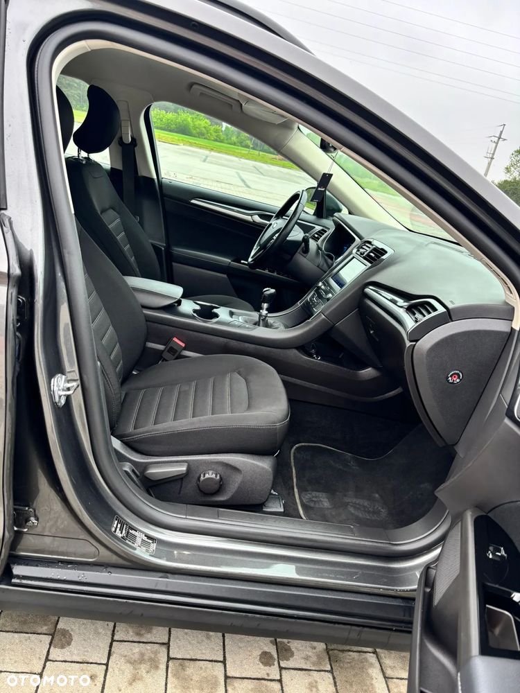 Ford Mondeo 2.0 EcoBlue Trend - 39