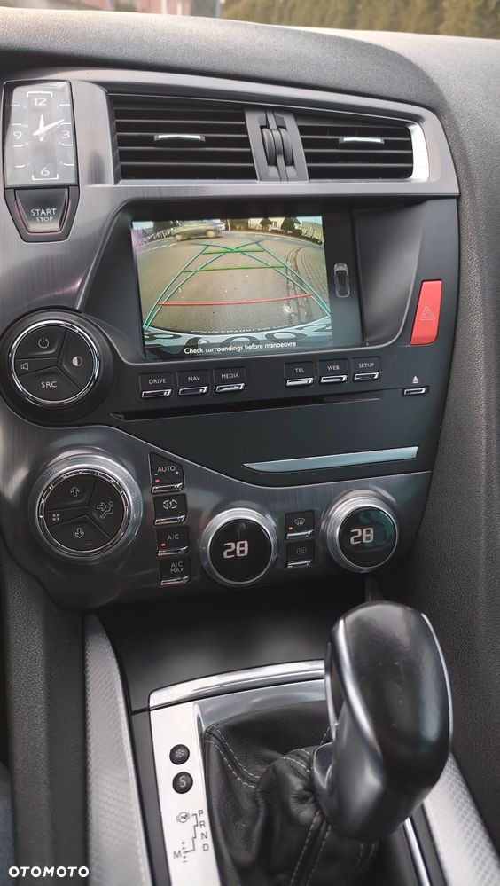 Citroën DS5 BlueHDi 180 Business - 12