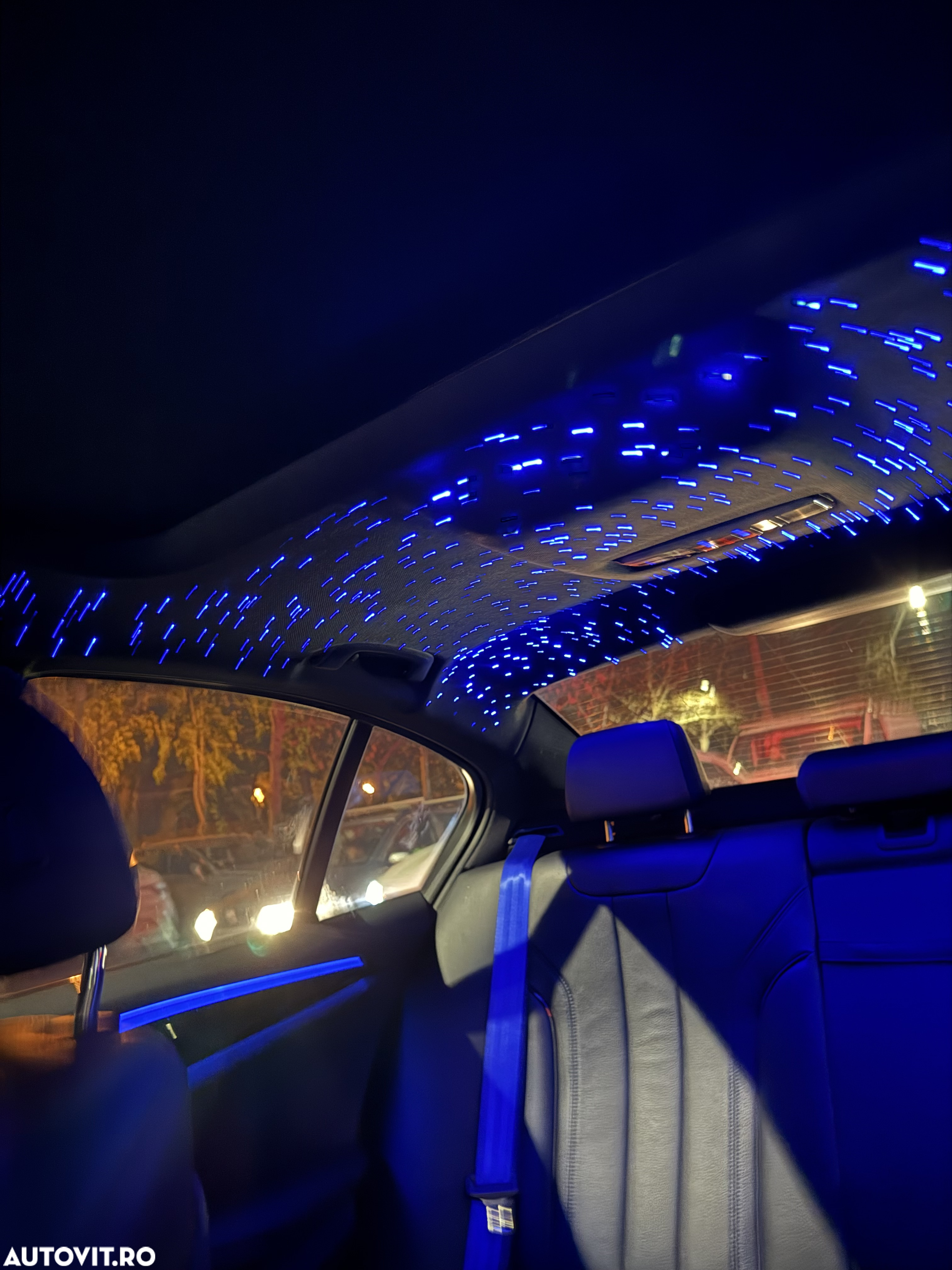 BMW Seria 5 520i AT - 24
