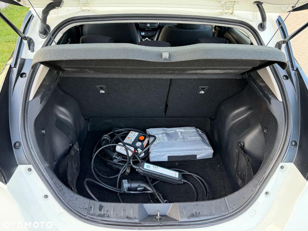 Nissan Leaf 40kWh Tekna - 24