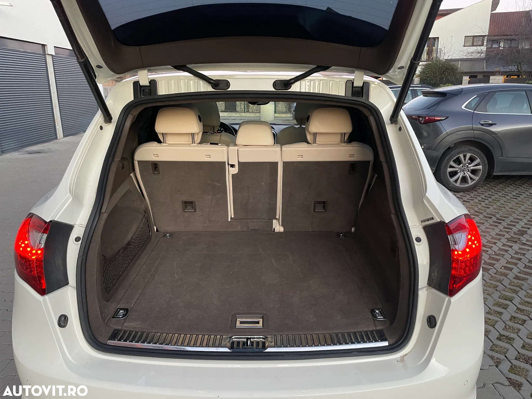 Porsche Cayenne Turbo V8 4.8L Aut. - 5