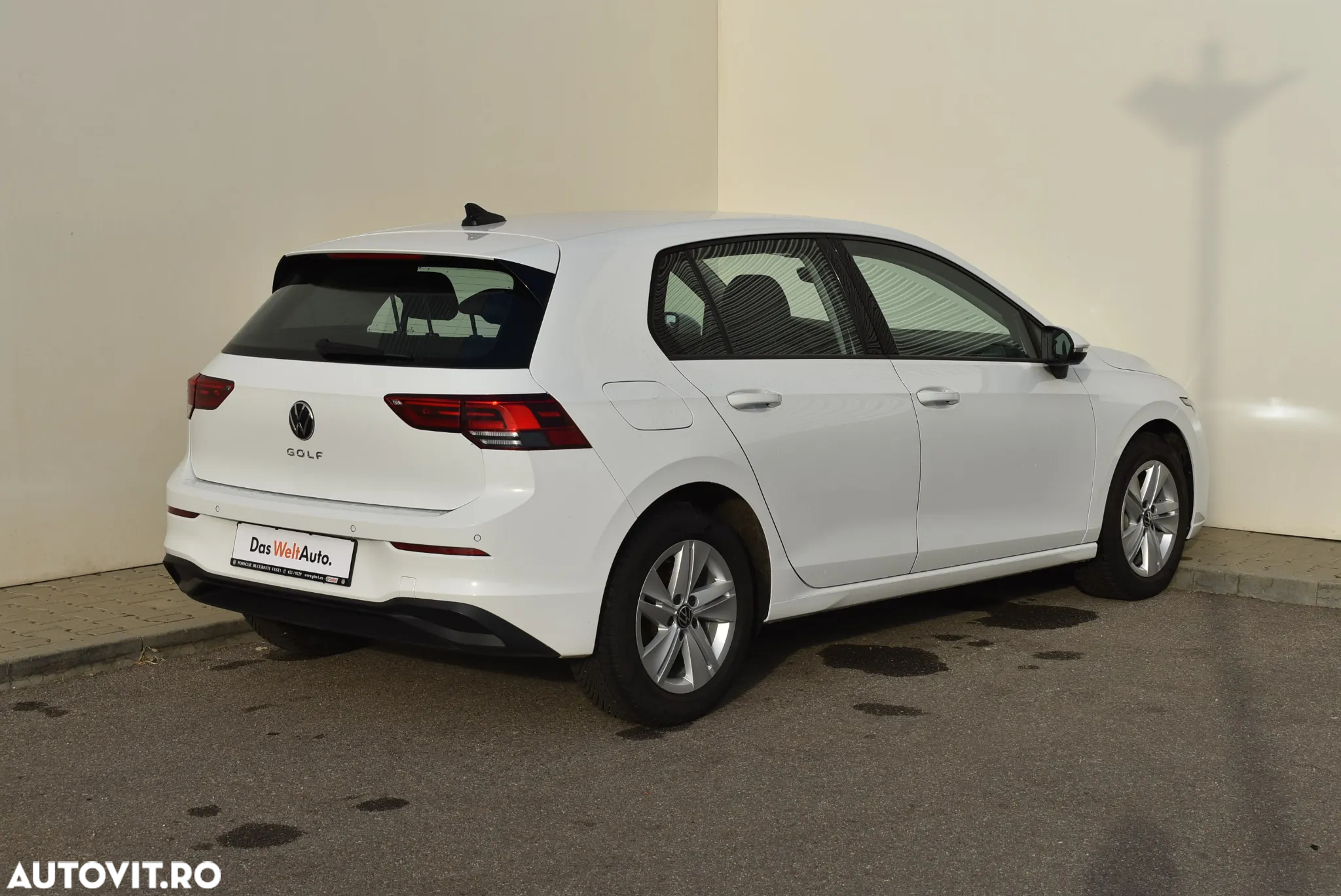 Volkswagen Golf 1.5 TSI ACT Life - 3