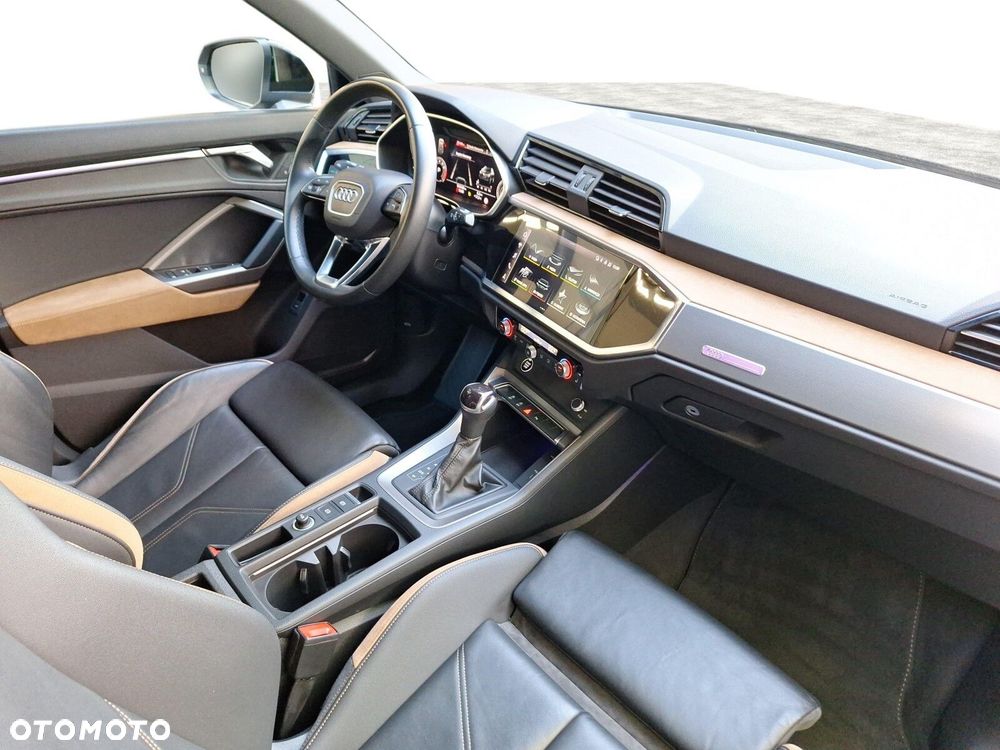 Audi Q3 35 TFSI mHEV Advanced S tronic - 10