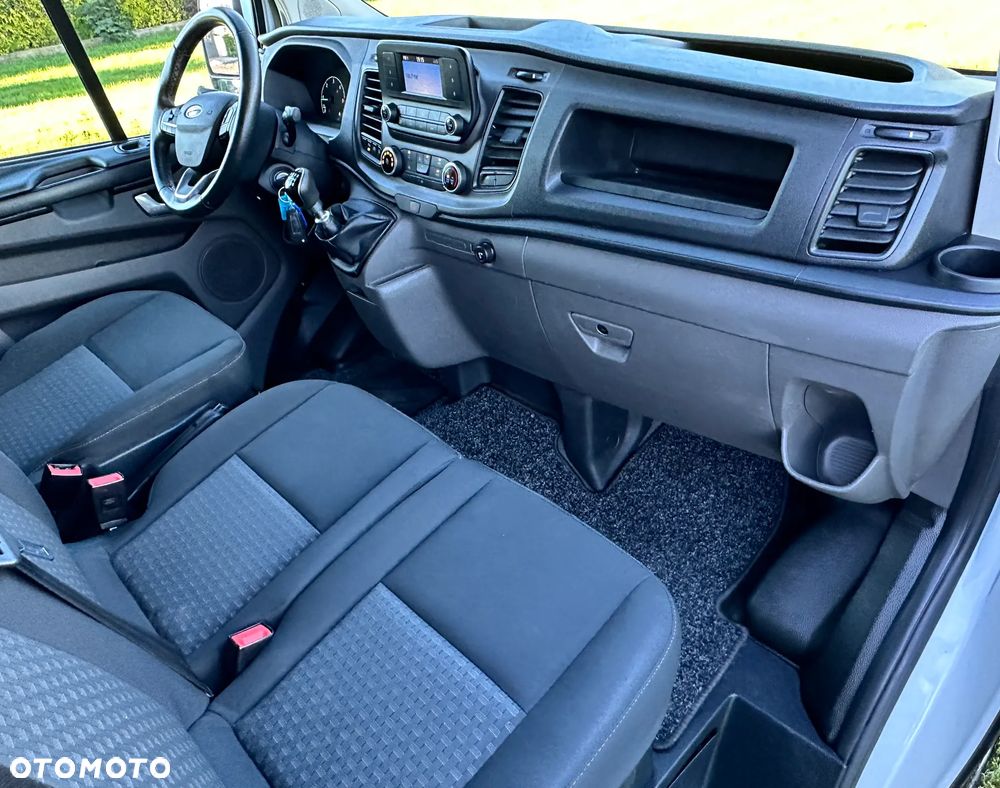 Ford TRANSIT CUSTOM - 5