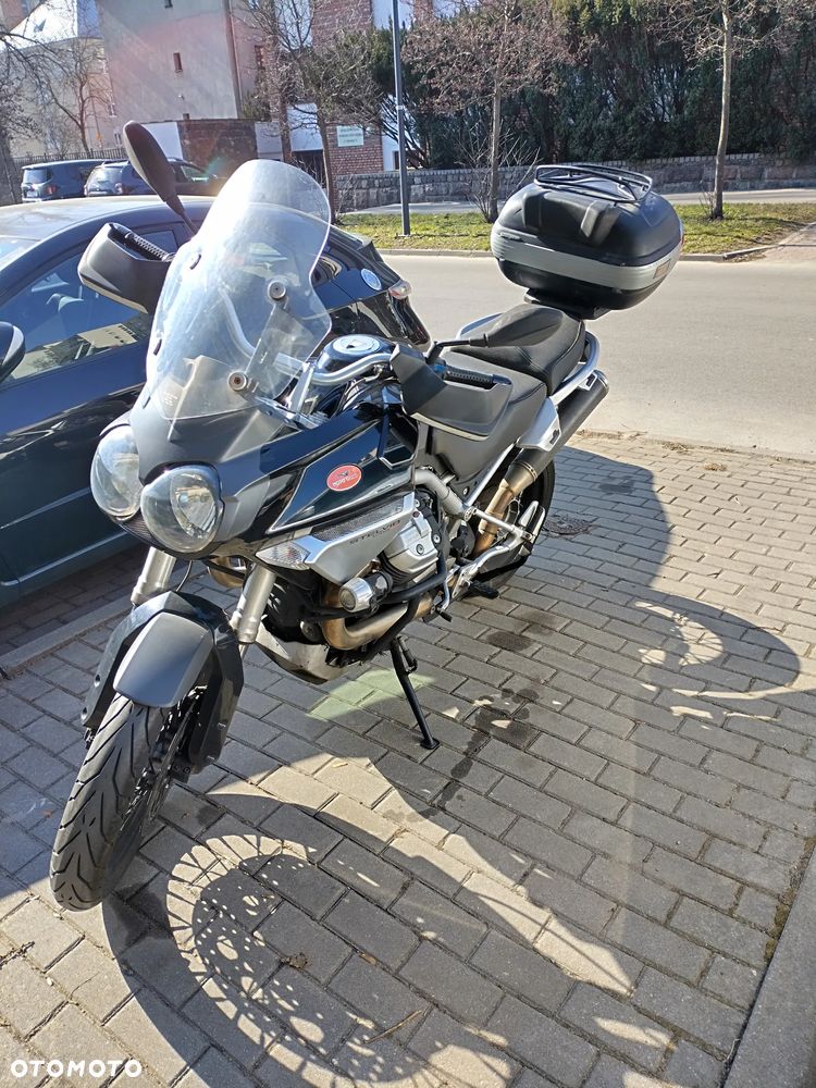 Moto Guzzi Stelvio - 2