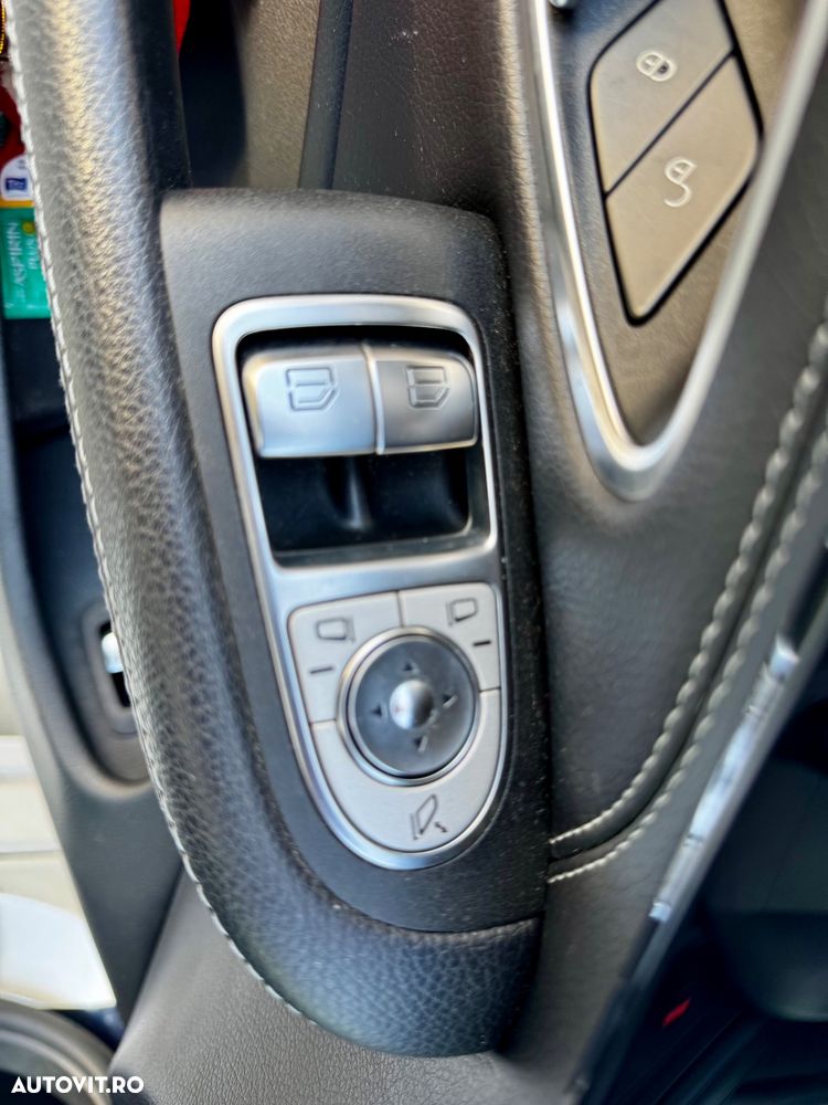 Mercedes-Benz C 220 d Coupe 4Matic 9G-TRONIC - 15