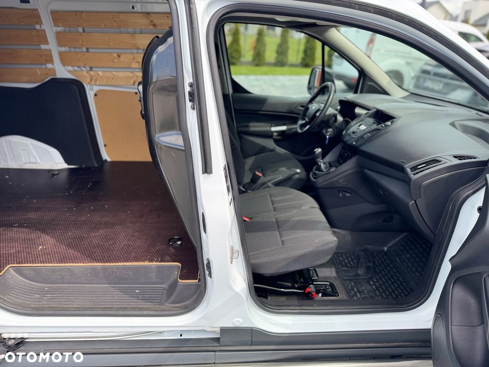 Ford Transit Connect - 16