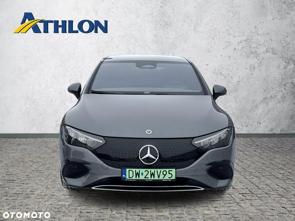 Mercedes-Benz EQE - 8