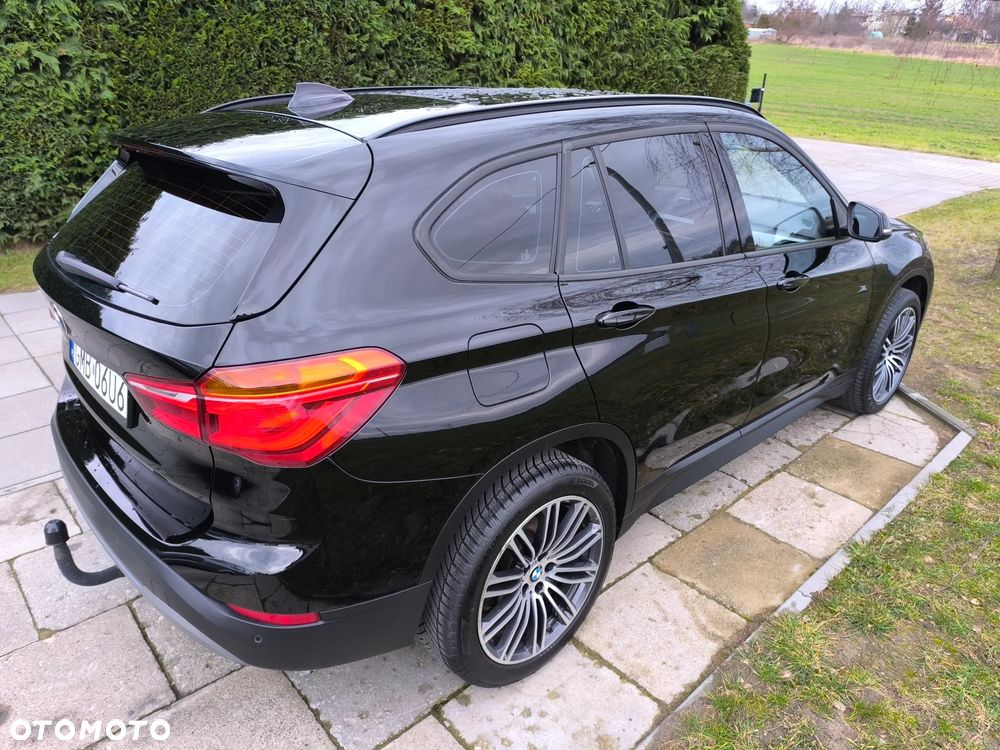BMW X1 xDrive20d Advantage - 8