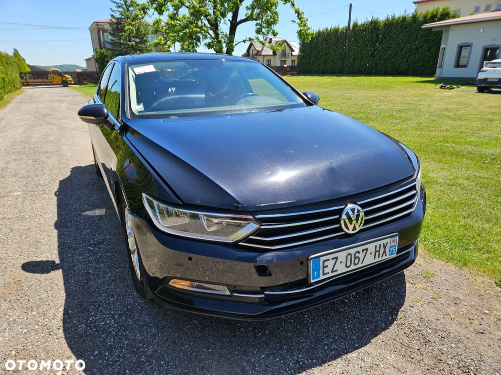 Volkswagen Passat - 6