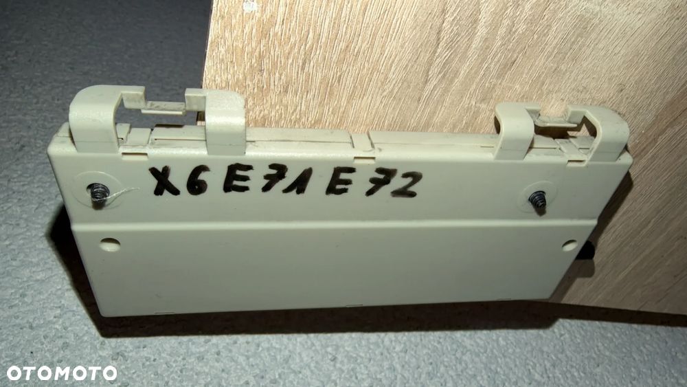 WZMACNIACZ ANTENOWY BMW E72 E71 9130157 - 2