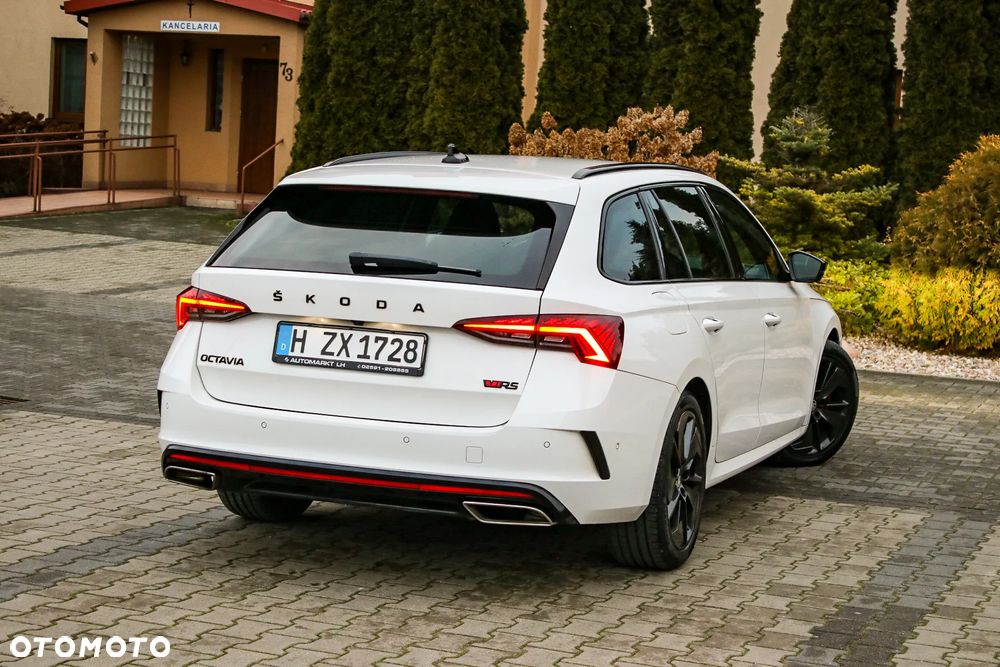 Skoda Octavia 2.0 TDI DSG 4x4 RS Plus - 15