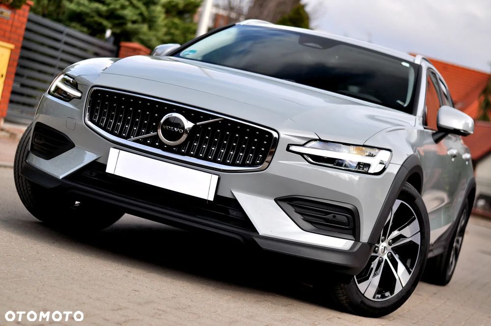Volvo V60 Cross Country B4 D AWD Plus - 5