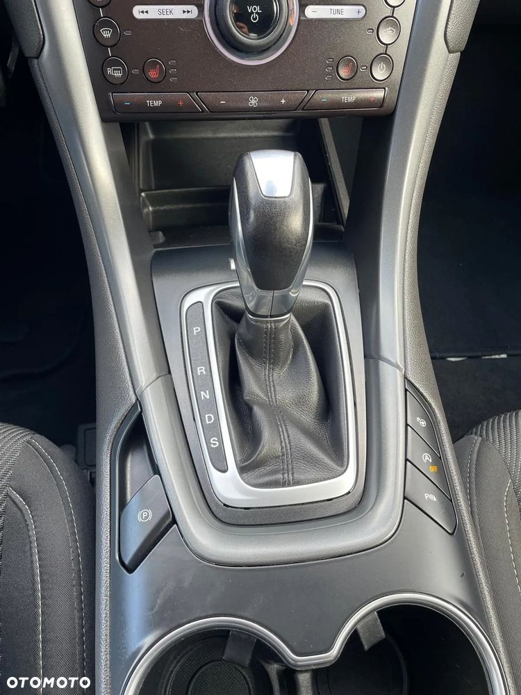 Ford Mondeo - 8