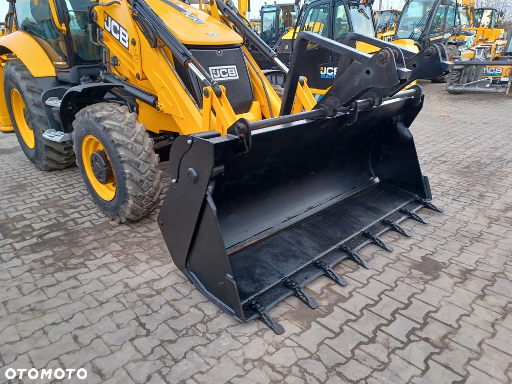 JCB 3CX Plus AEC - 9