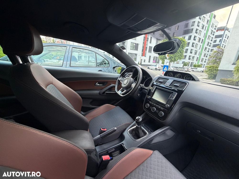 Volkswagen Scirocco 2.0 TDI Blue Motion Technologie Allstar - 11