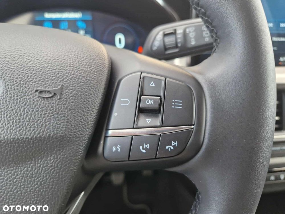 Ford Focus SW 1.0 EcoBoost mHEV Titanium X - 21