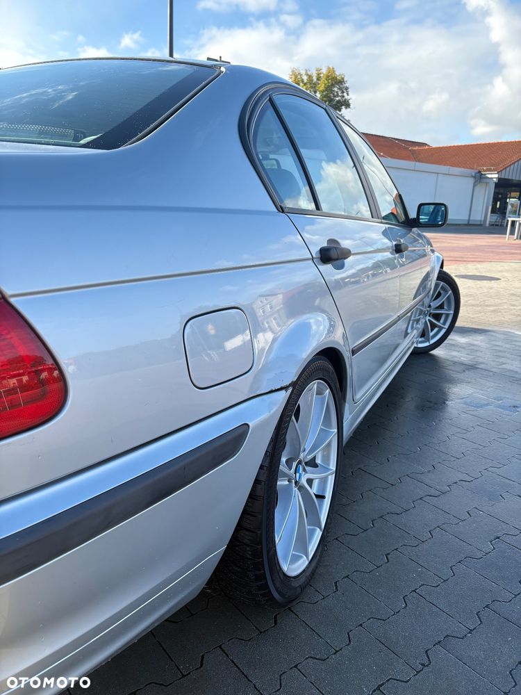BMW Seria 3 - 35