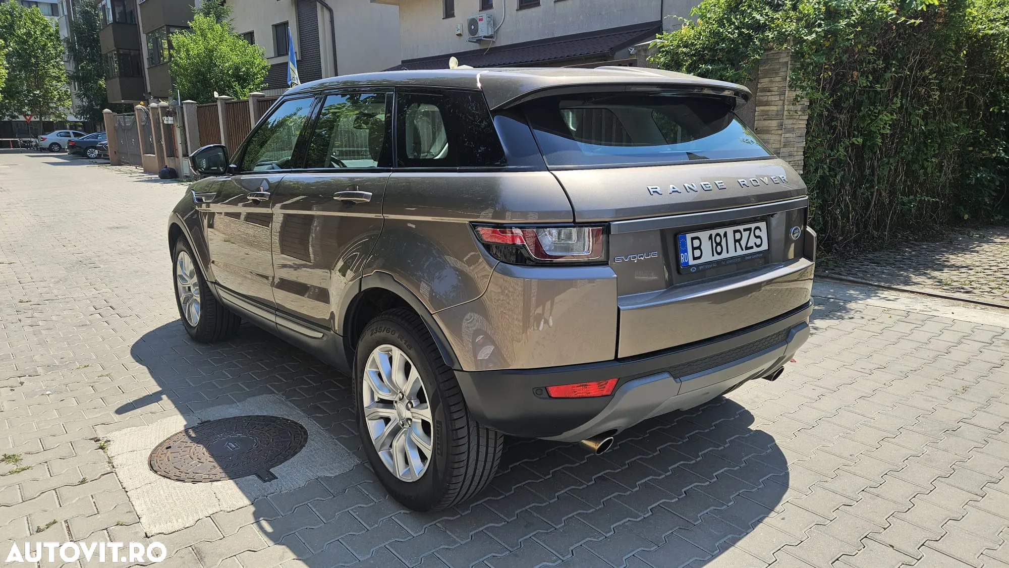 Land Rover Range Rover Evoque 2.0 D165 MHEV Bronze Collection - 4