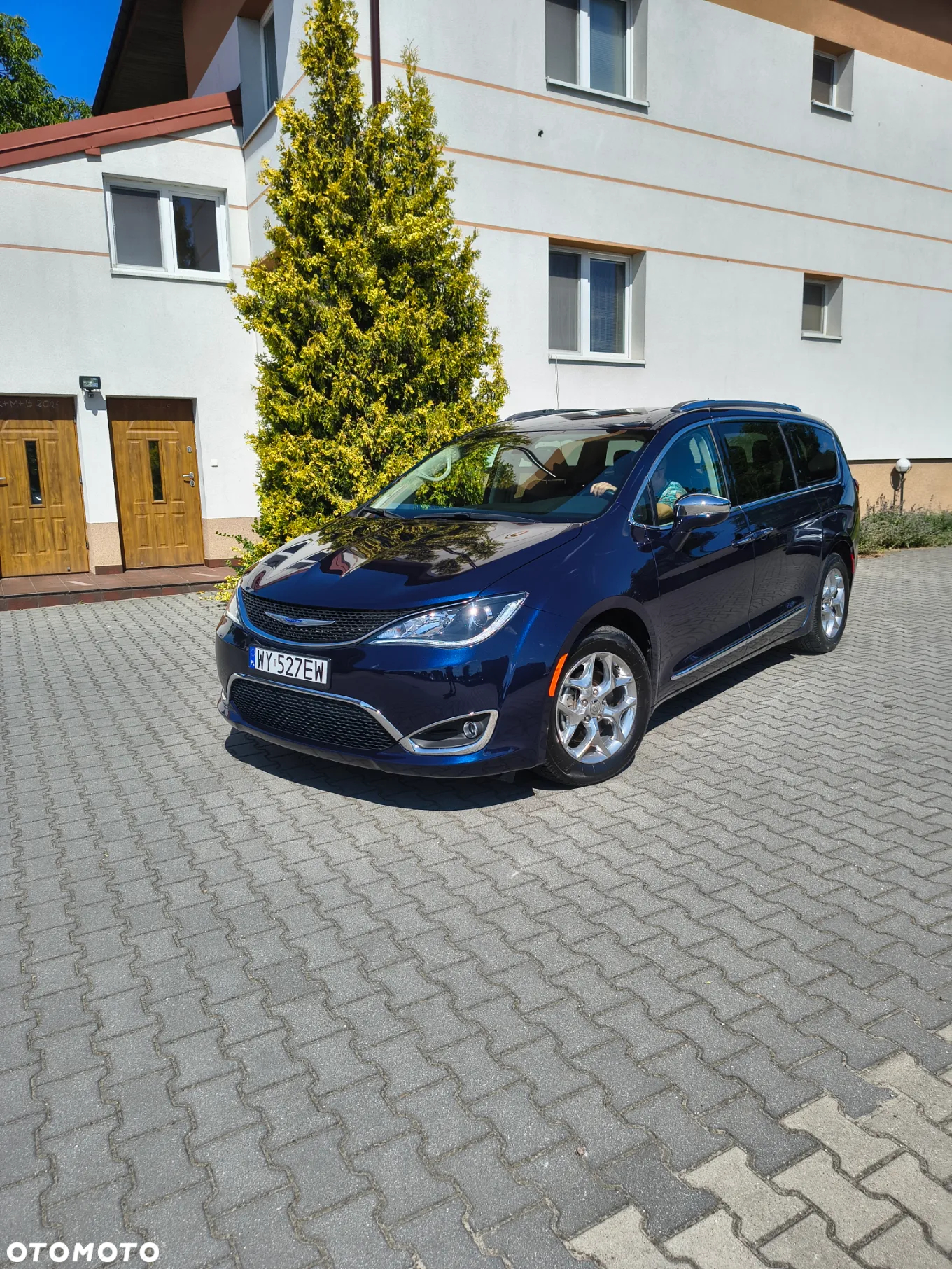 Chrysler Pacifica - 6