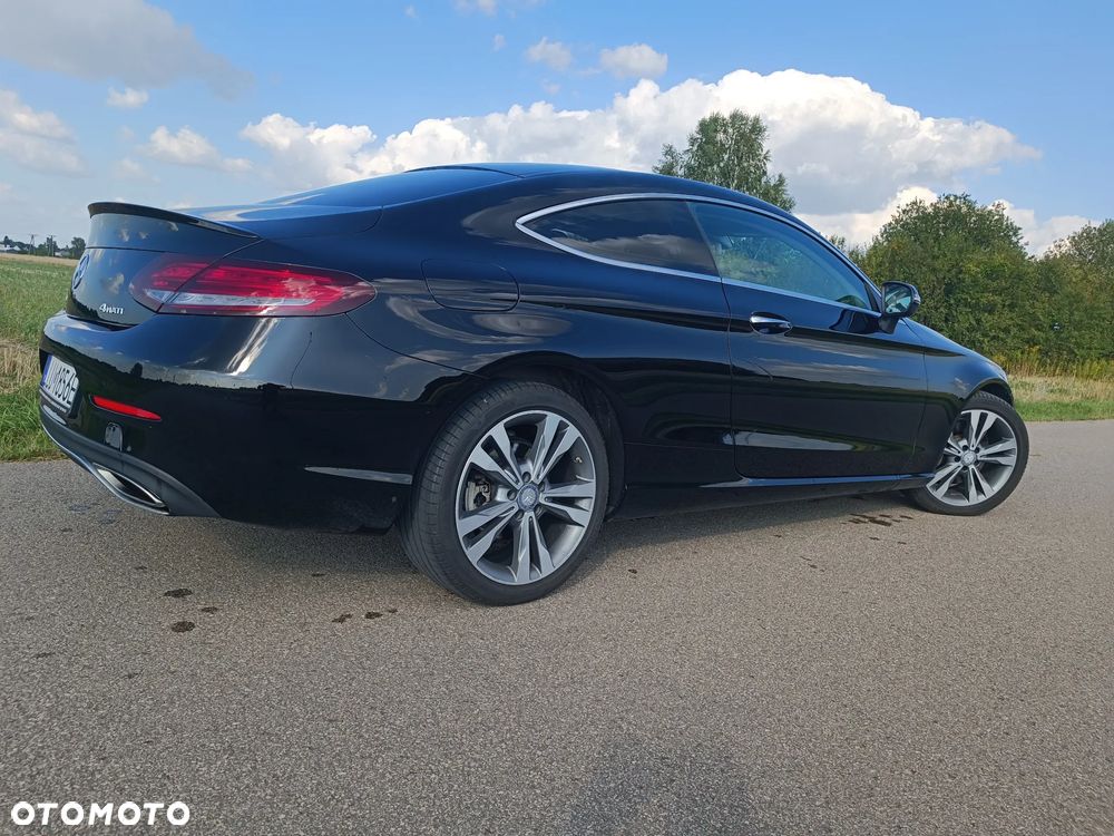Mercedes-Benz Klasa C 300 7G-TRONIC Edition 1 - 3