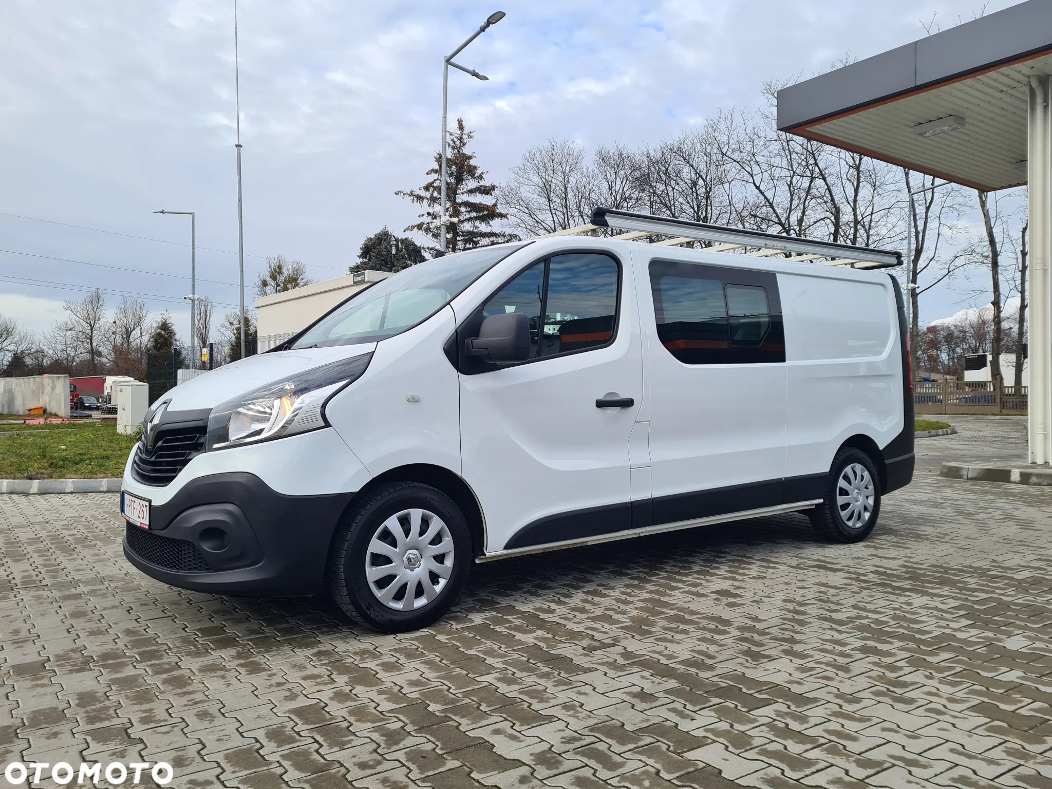 Renault TRAFFIC 6-OSÓB L2 DŁUGI SUPER STAN - 37