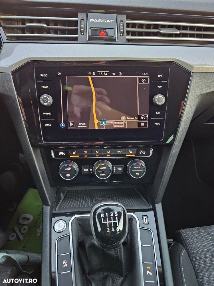 Volkswagen Passat - 9