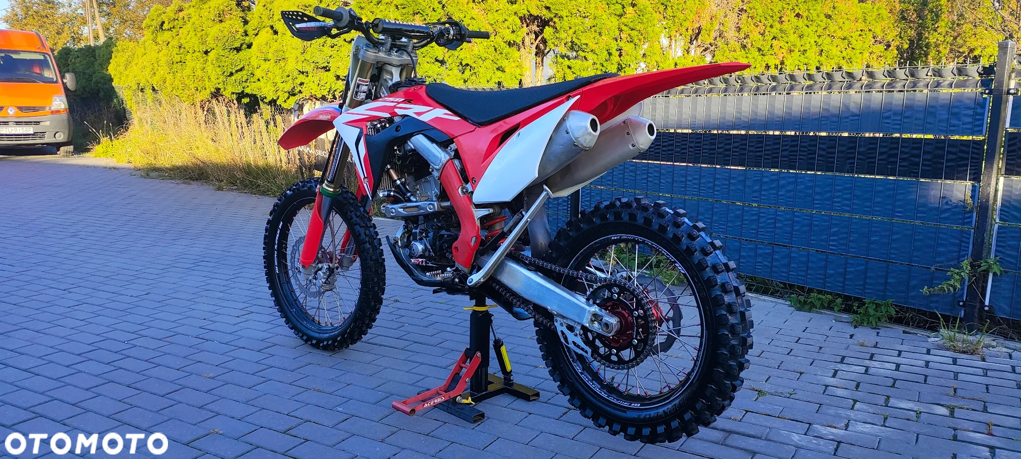 Honda CRF