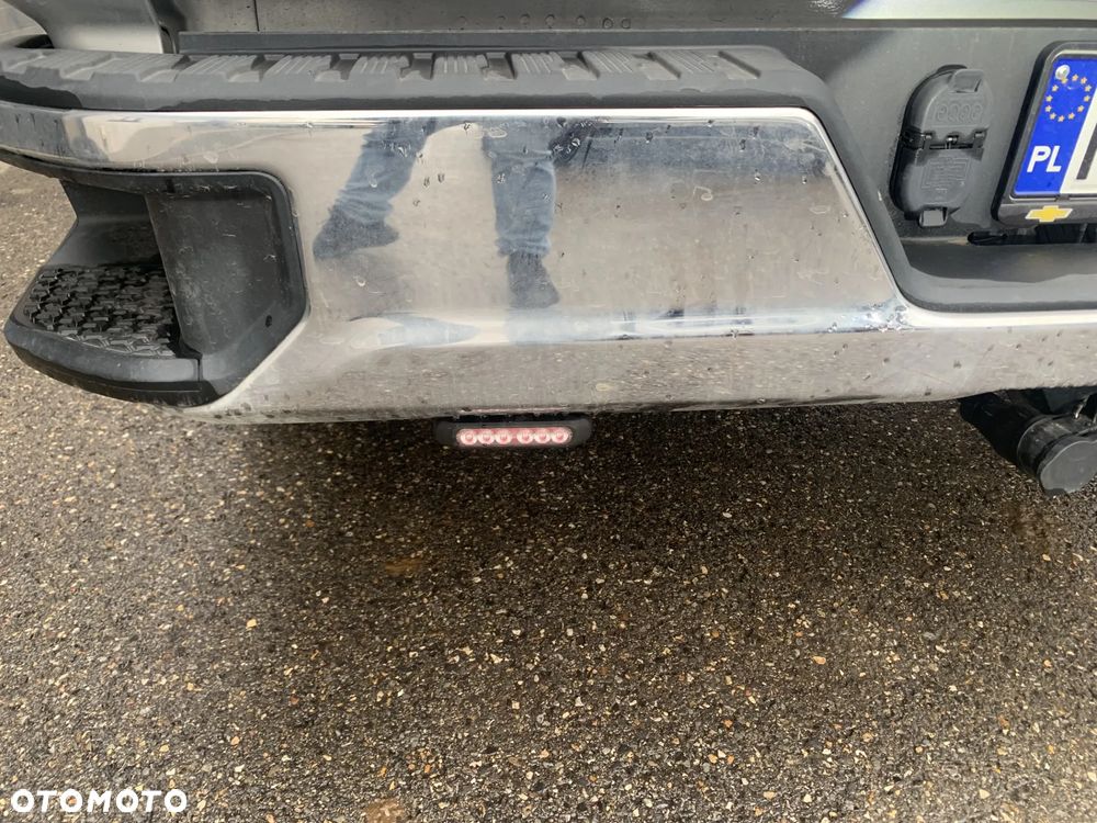 Chevrolet Silverado - 13