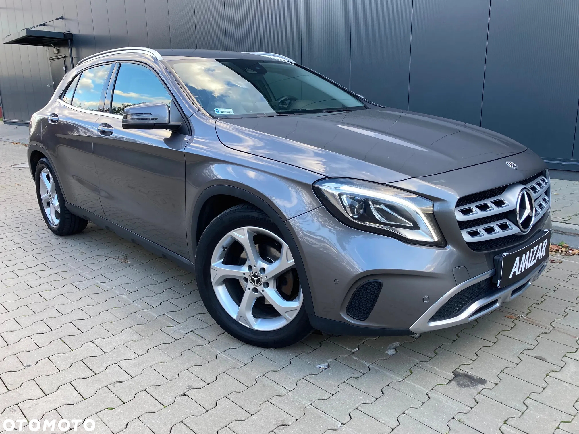 Mercedes-Benz GLA 200 7G-DCT AMG Line - 8