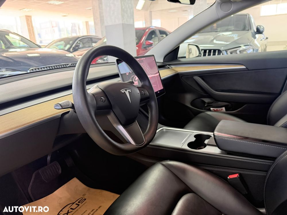 Tesla Model 3 Langstreckenbatterie Allradantrieb Dual Motor - 5
