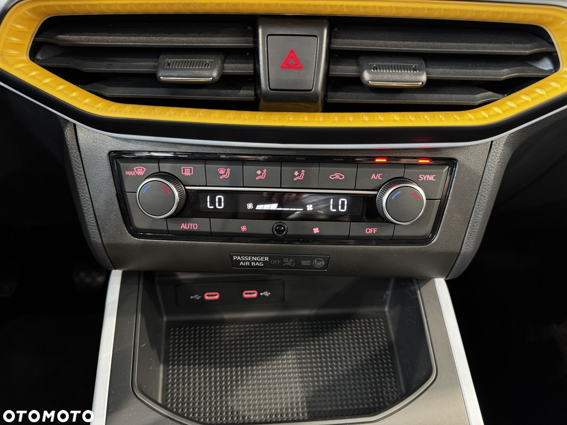 Seat Arona - 23