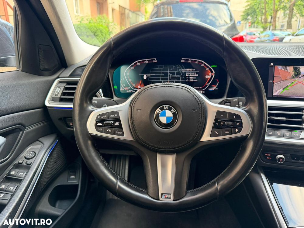 BMW Seria 3 320d Aut. Advantage - 2