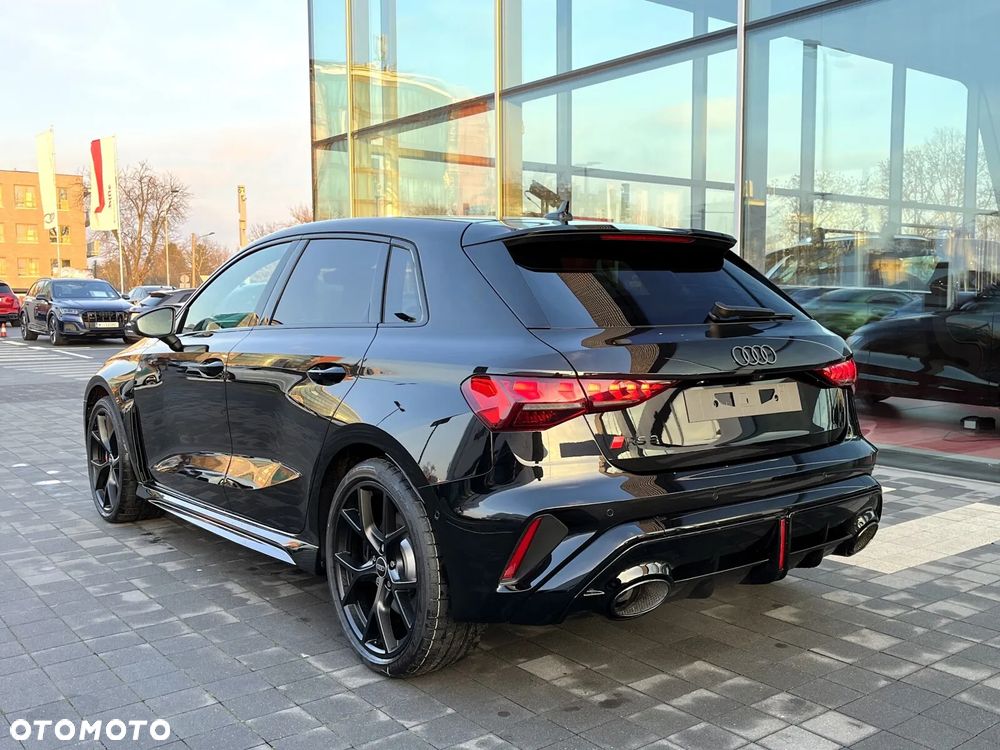 Audi RS3 Sportback - 5