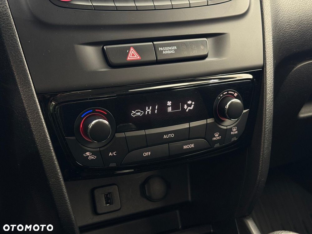 Suzuki Vitara - 24