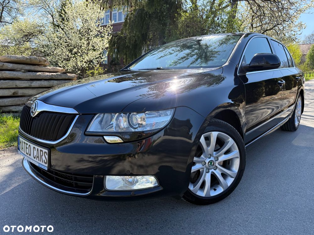 Skoda Superb 2.0 TDI L&K DSG - 33