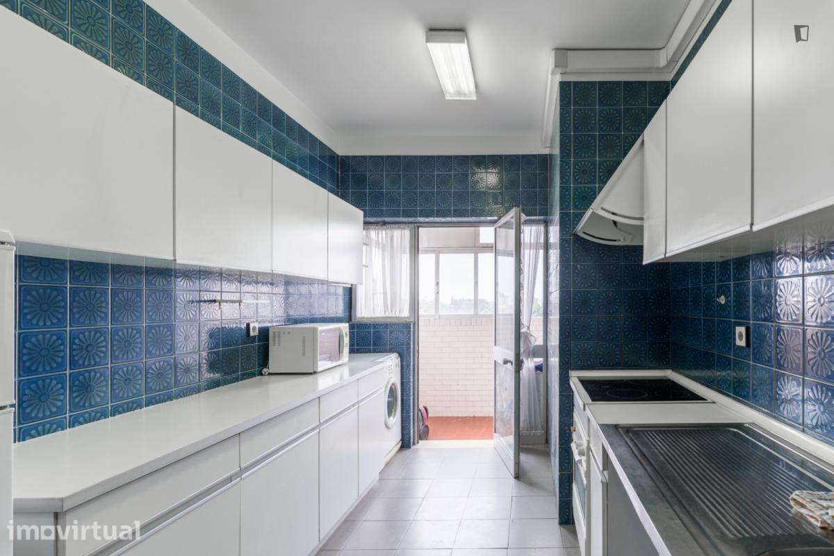 Quarto - localizado em Paranhos Porto - Grande imagem: 3/18