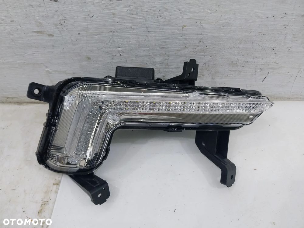 YUNDAI TUCSON III 18r- HALOGEN LED PRZÓD LEWY PRAWY - 6