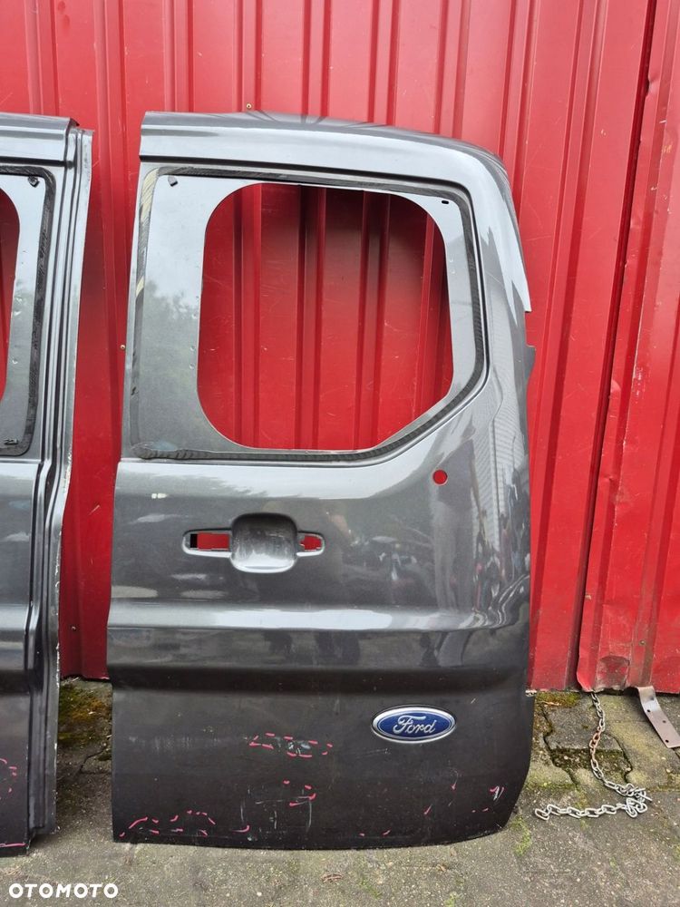 Ford Tourneo Connect drzwi tylne DT11-V40010-BJ - 3