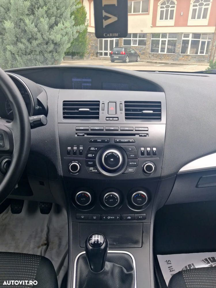 Mazda 3 - 12