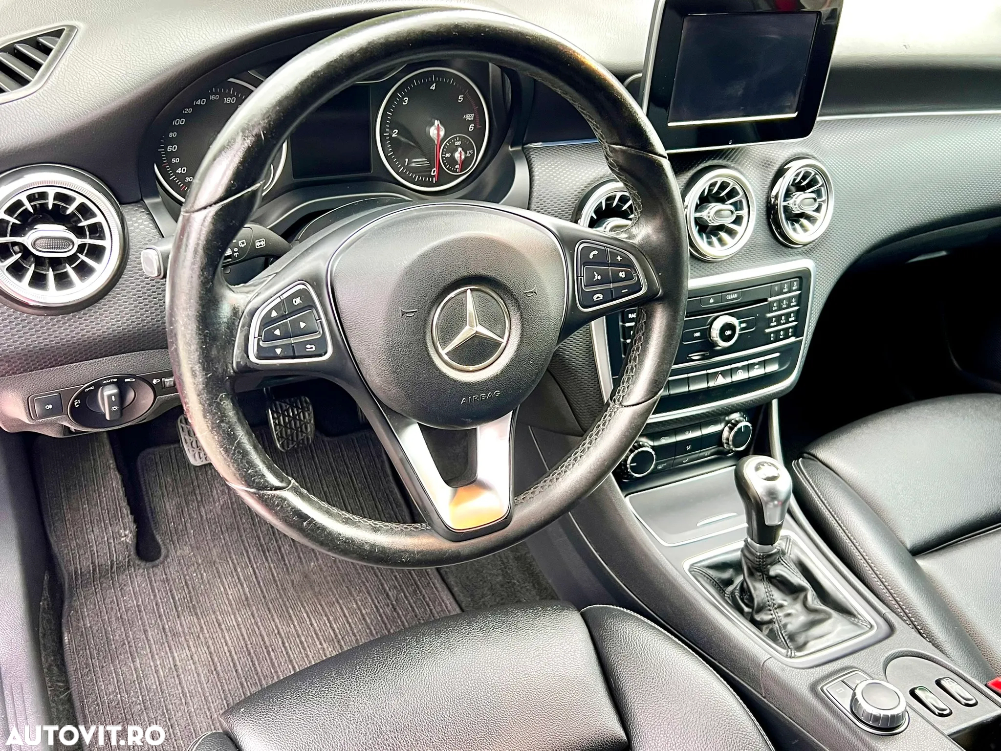 Mercedes-Benz A 160 d Style - 11